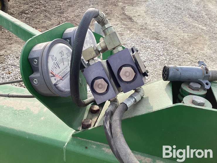 1996-john-deere-7200-image-17