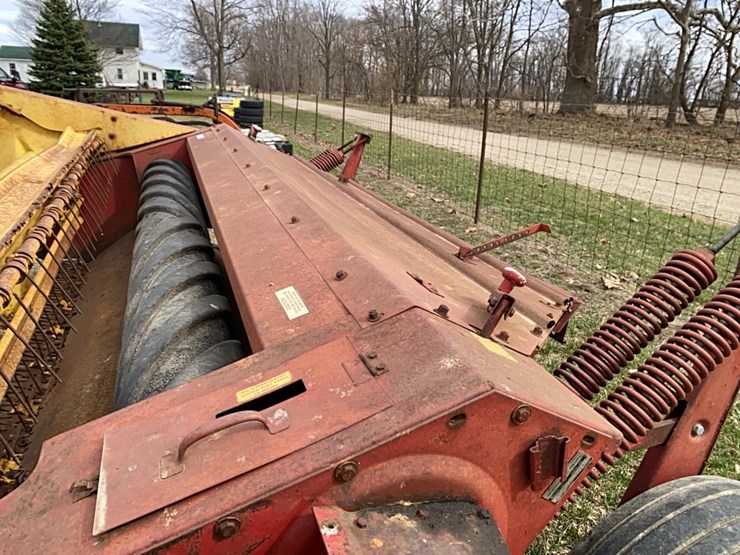 new-holland-479-image-10