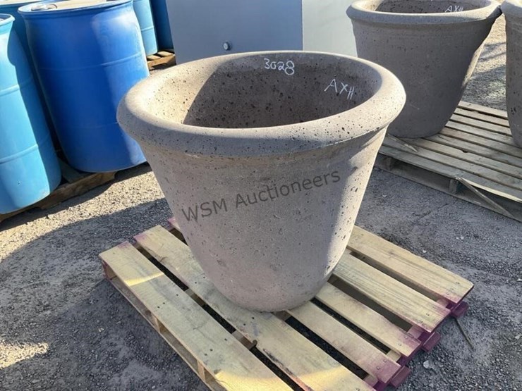 concrete-pot-image-2