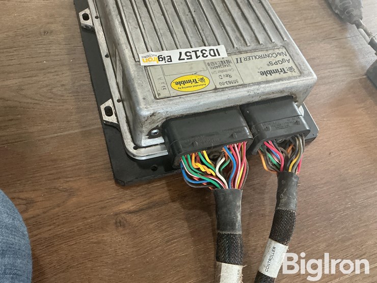 john-deere-8520-image-10