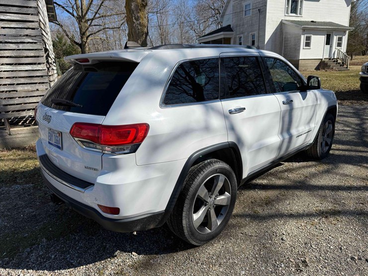 2015-jeep-grand-cherokee-image-4