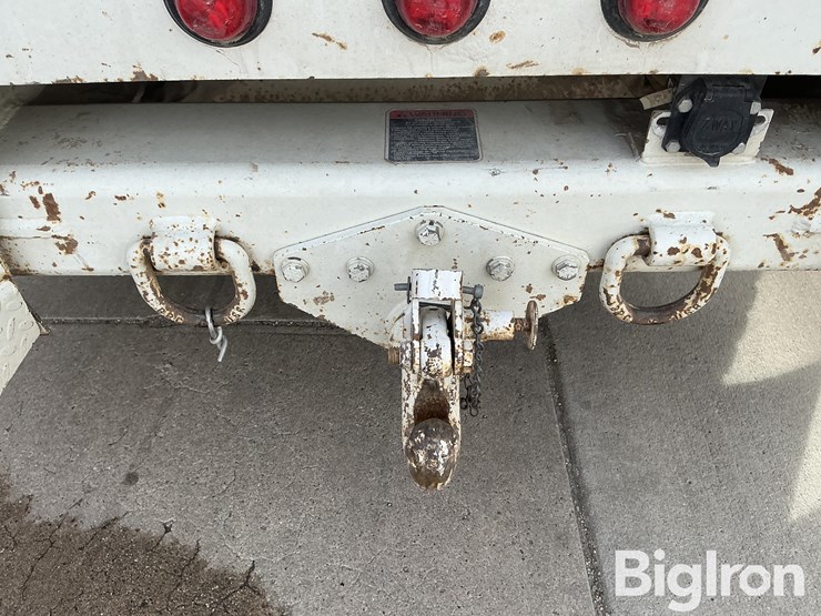 2005-international-durastar-4400-image-12