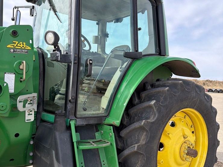 john-deere-7420-image-25