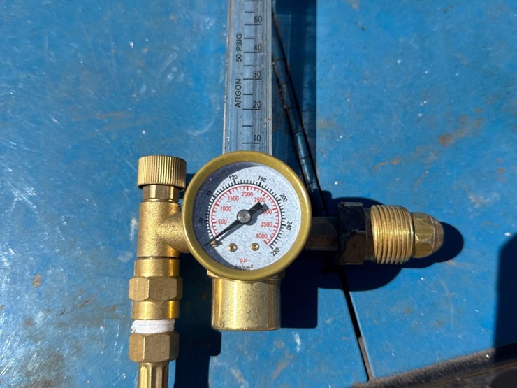 miller-millermatic-252-welder-image-7