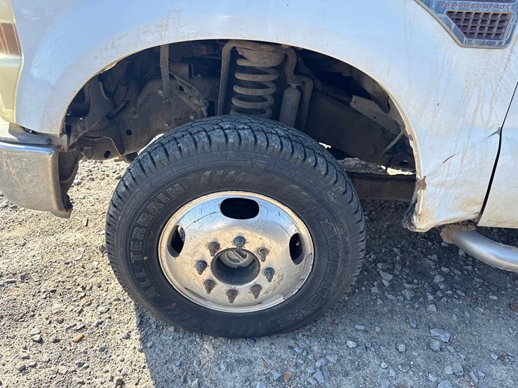 2008-ford-f350-image-21