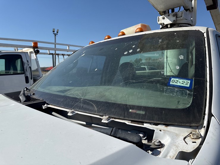 2007-ford-f550-image-45