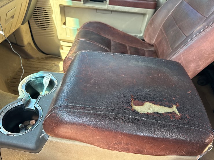 2008-ford-f250-king-ranch-image-32