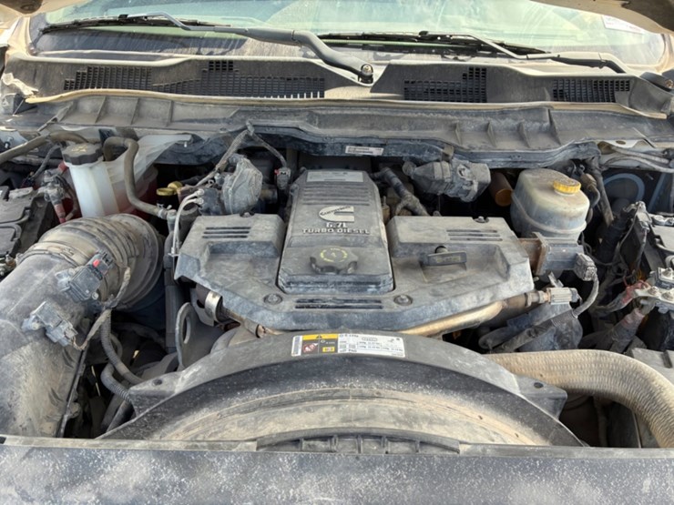 2018-dodge-2500-image-13