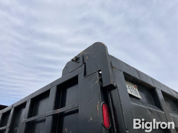 2003-mack-granite-cv713-image-17