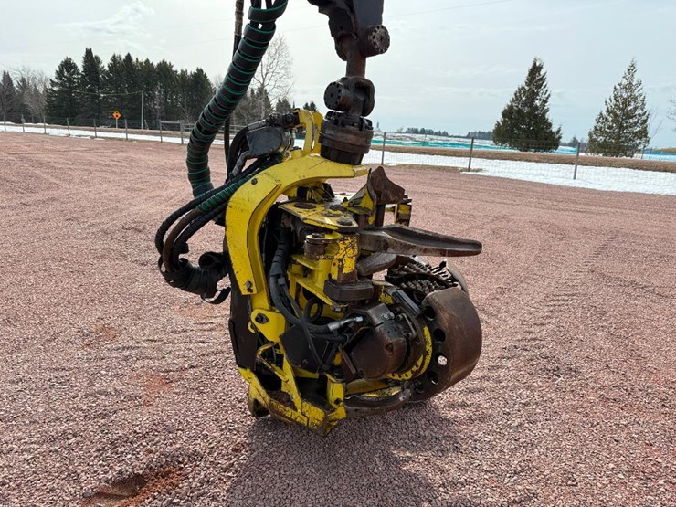 deere-1270e-image-44