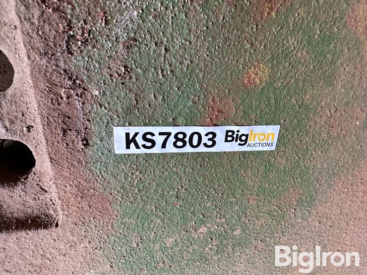 john-deere-8-image-6