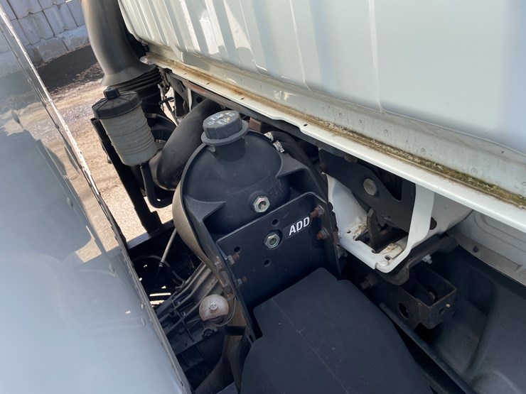 2009-international-cf600-image-33