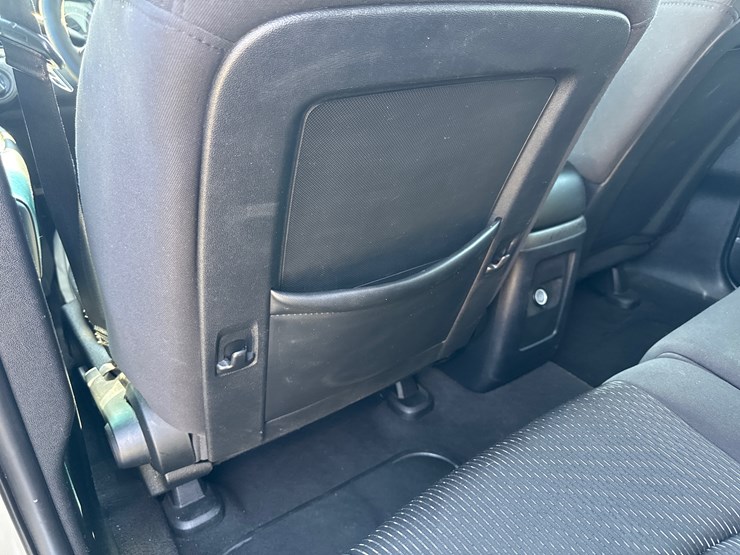 2013-dodge-journey-image-21