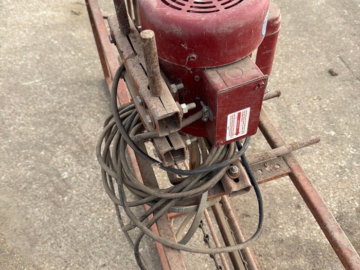 20ft-bale-elevator-image-7