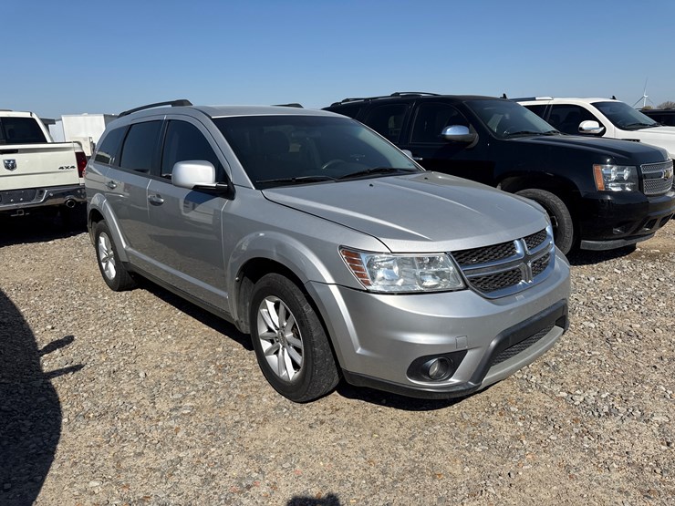 2013-dodge-journey-image-2