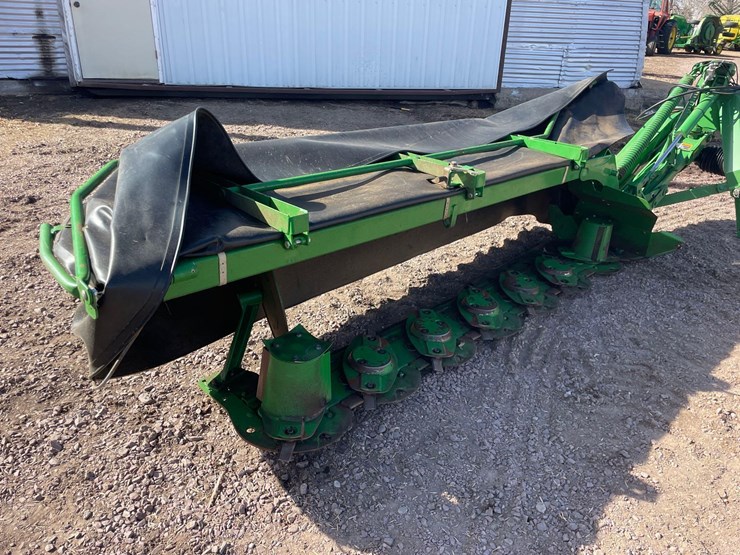 2022-john-deere-r280-image-13