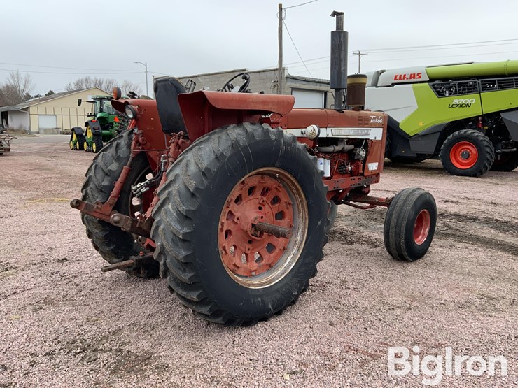 1968-international-1256-image-5