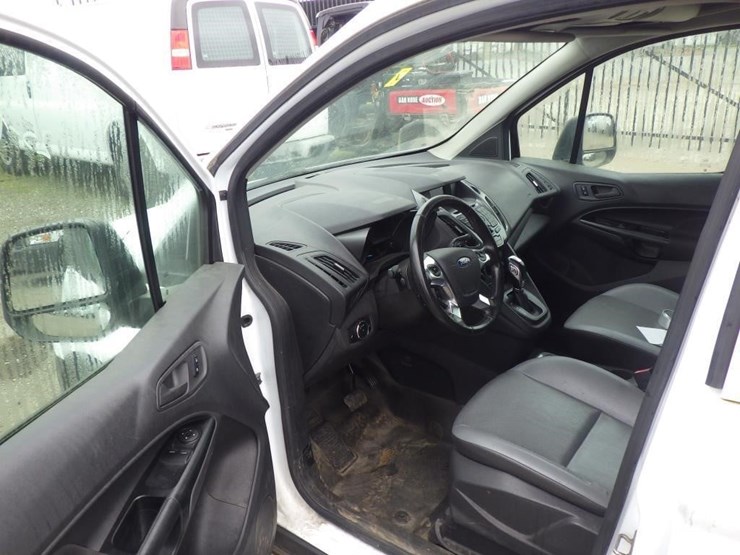 2017-ford-transit-connect-image-5