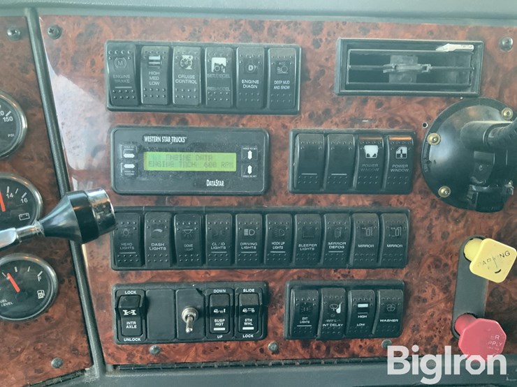 2005-western-star-4900ex-image-9