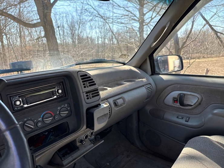 1995-gmc-1500-image-20