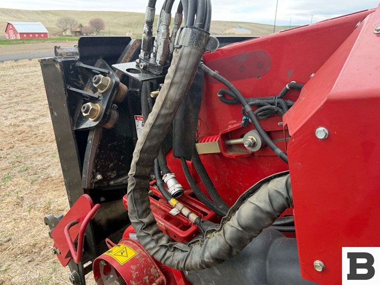 2020-case-ih-8250-image-18