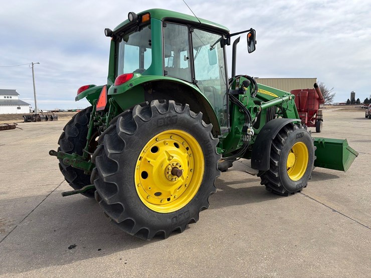 john-deere-7420-image-4