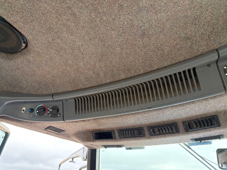 1998-new-holland-8970-image-59