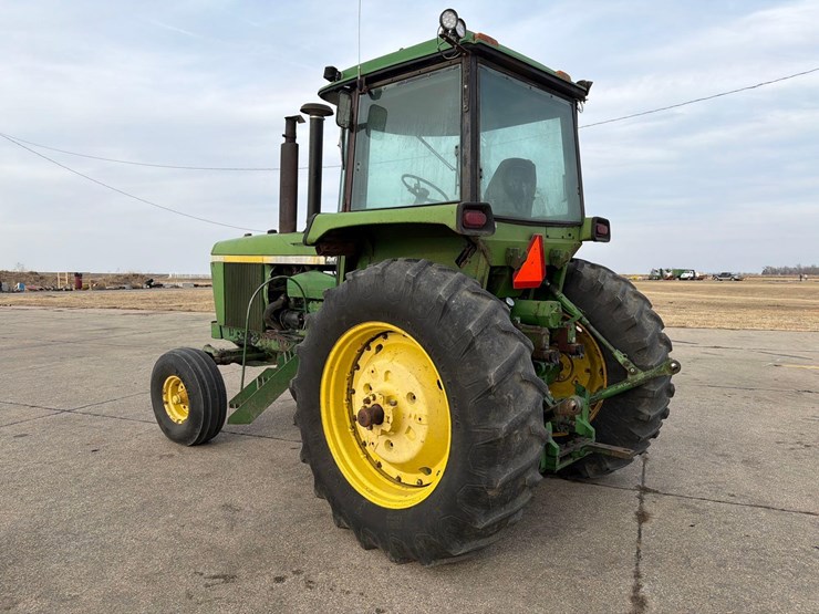 john-deere-4630-image-5