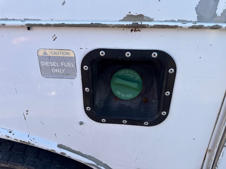 2007-ford-f550-image-17