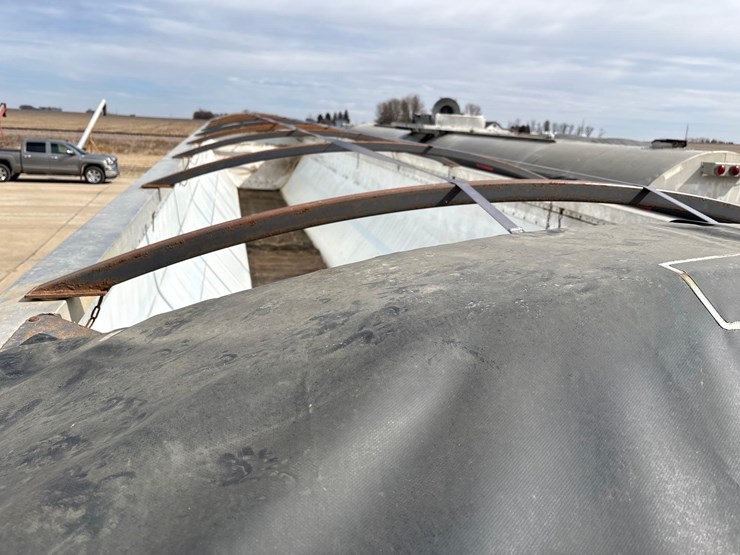 2014-wilson-grain-trailer-image-57