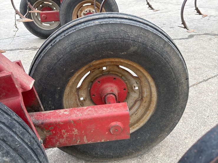 case-ih-4600-image-29