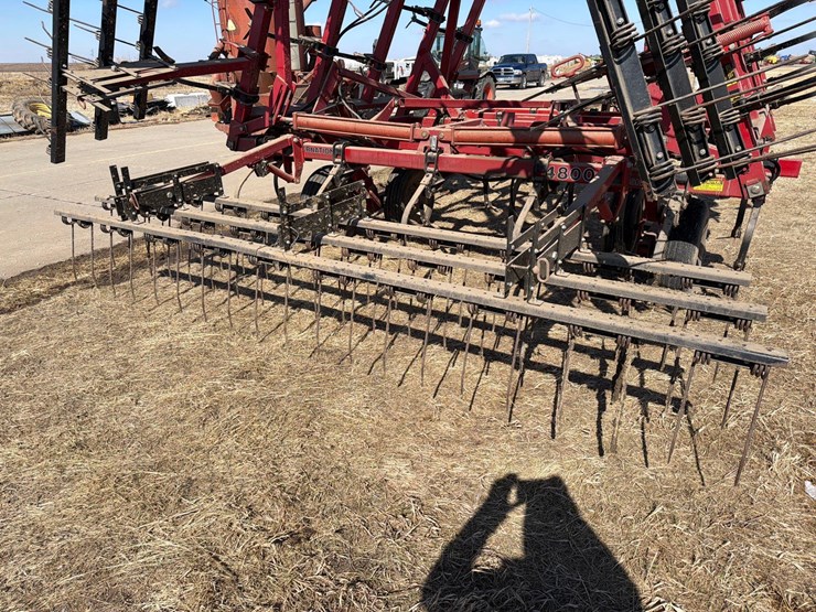 case-ih-4800-image-17