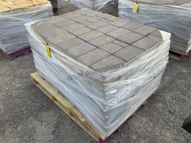 pallet-of-stone-pavers-image-2