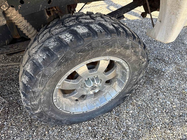 2011-ford-f150-image-15