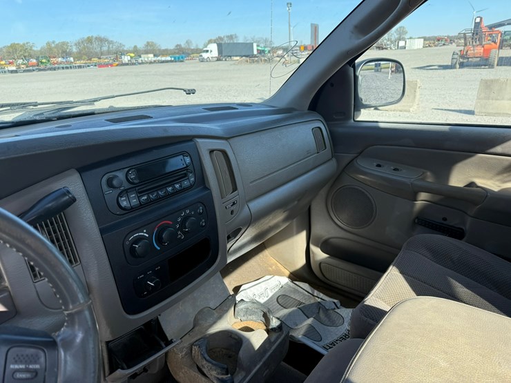 2005-dodge-ram-1500-image-22