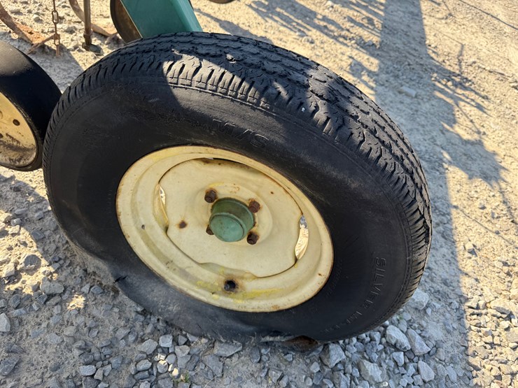 john-deere-31-image-37