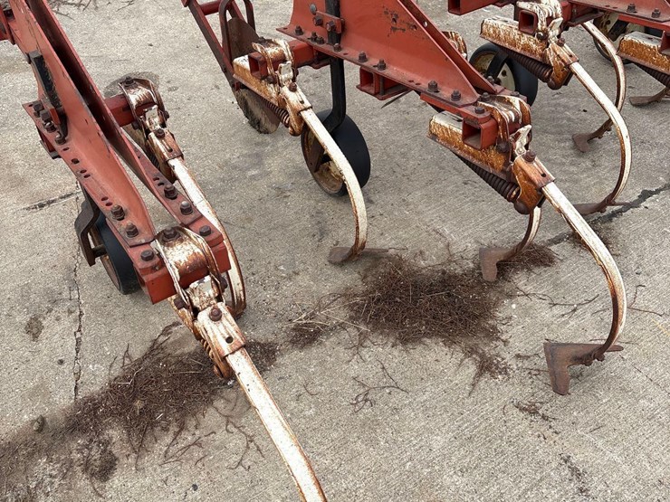 international-133-image-17