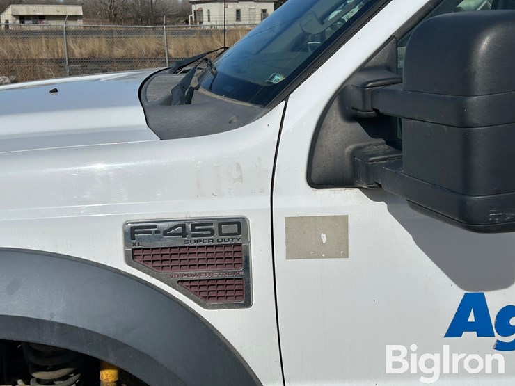 2008-ford-f450-image-11