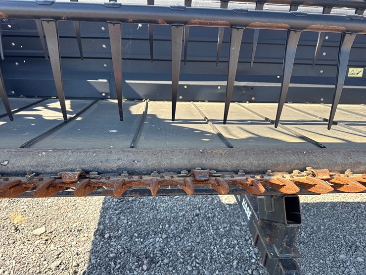 2013-case-ih-2152-image-8