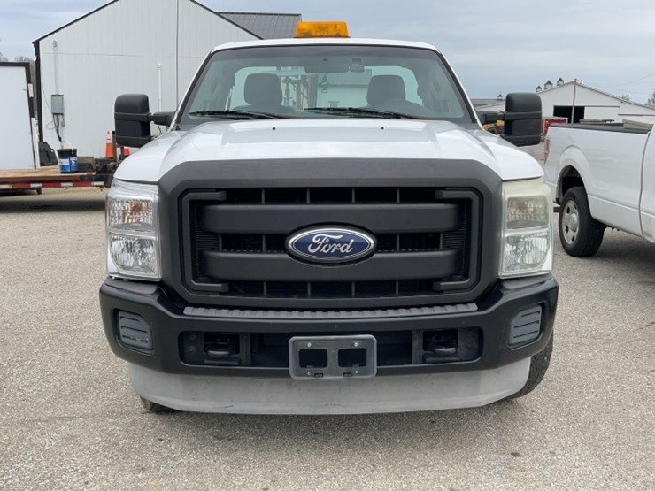 2011-ford-f350-image-7