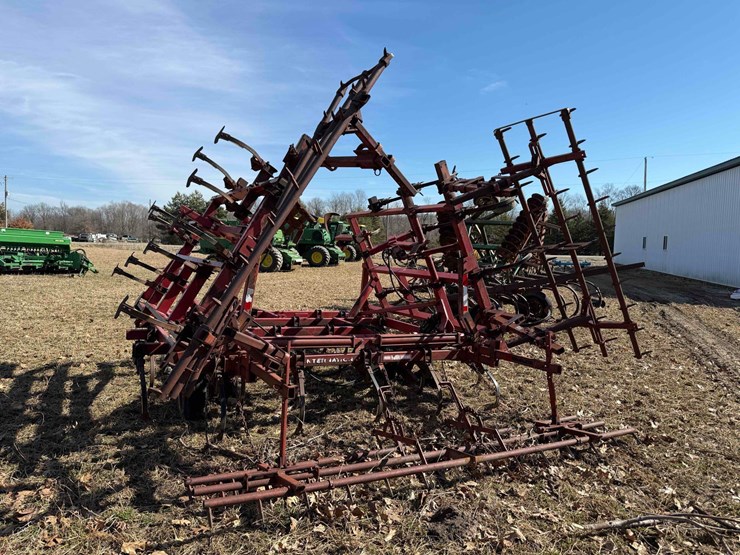 case-ih-4600-image-6