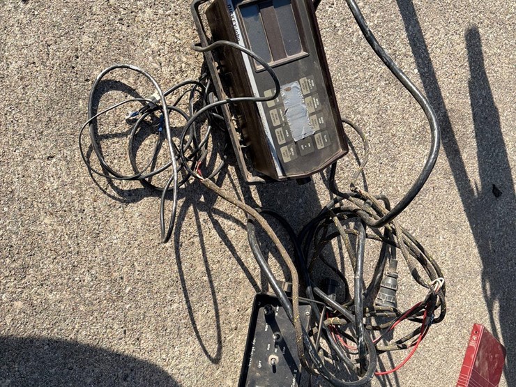 john-deere-7200-image-38