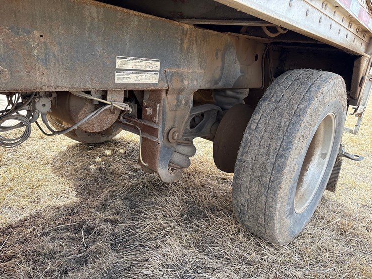 2014-wilson-grain-trailer-image-21