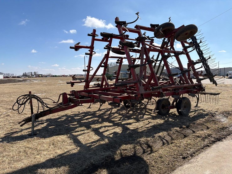 case-ih-4800-image-7