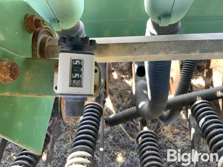 john-deere-1520-image-17