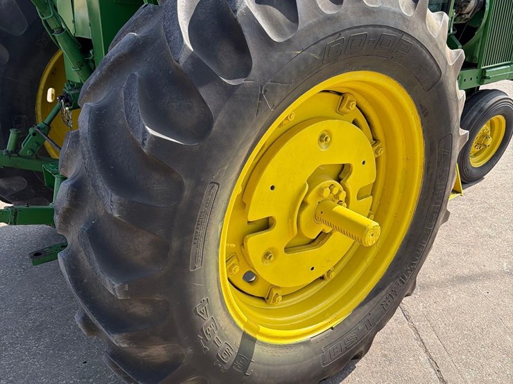 1969-john-deere-4000-image-13