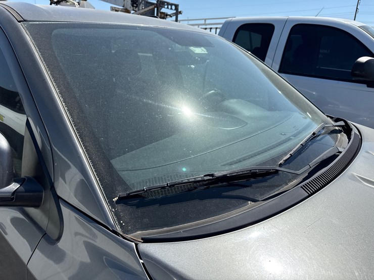 2012-dodge-journey-image-23