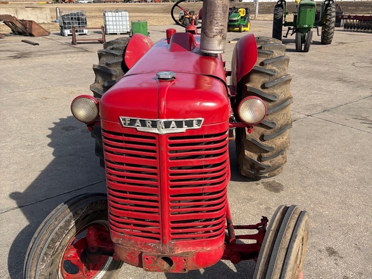 farmall-mccormick-w-6-standard-tractor-image-11