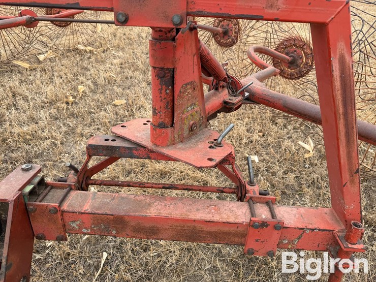 tonutti-10-wheel-rake-image-15