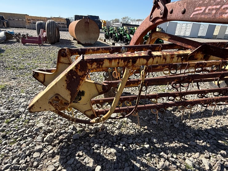 new-holland-256-image-25